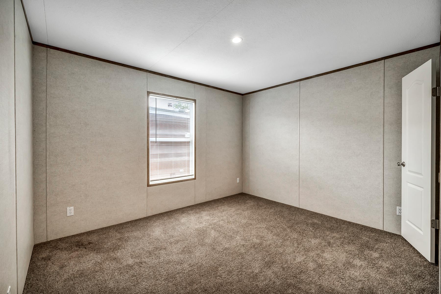 10007 - The Deringer tiny home by Tiny Homes USA