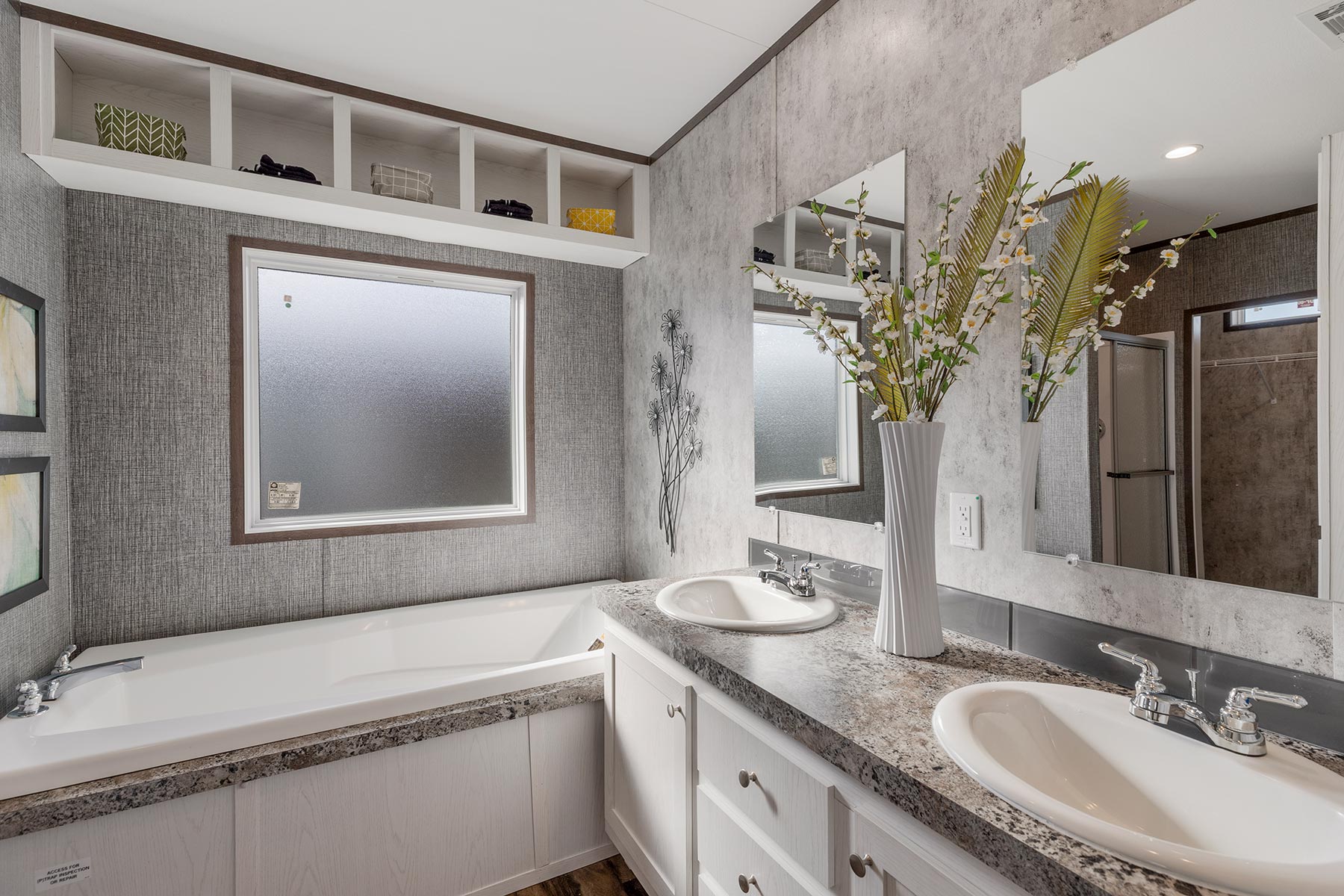 10010 - The Conroe tiny home by Tiny Homes USA