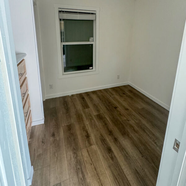 10015 - Cedarton tiny home by Tiny Homes USA