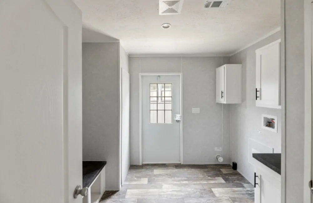 10022 - Double Verde 60 – VC28603N tiny home by Tiny Homes USA