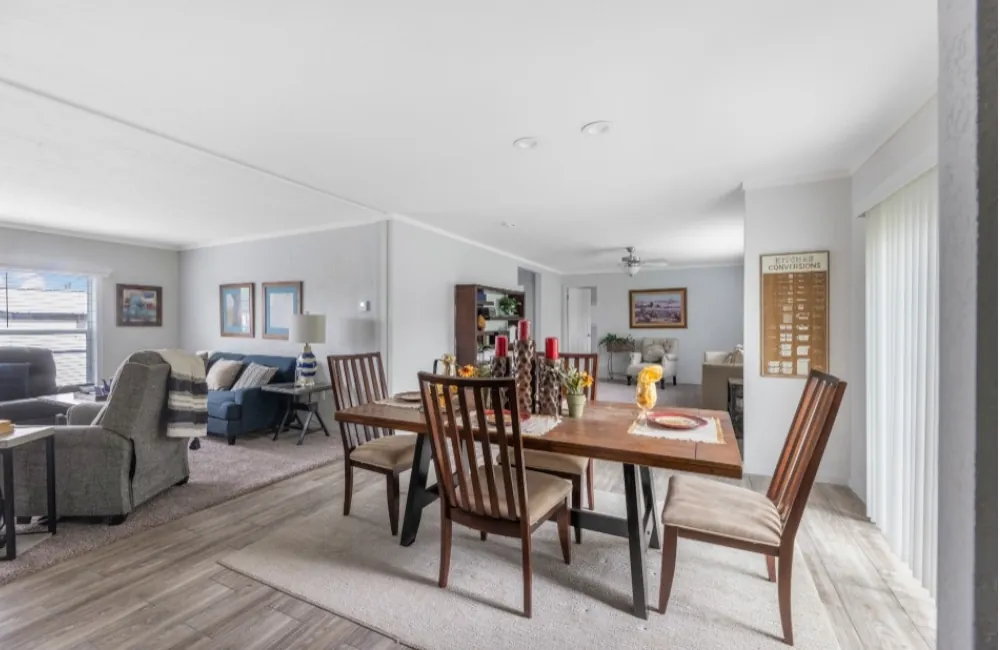 10033 - Emerald 2860 – EM28603A tiny home by Tiny Homes USA