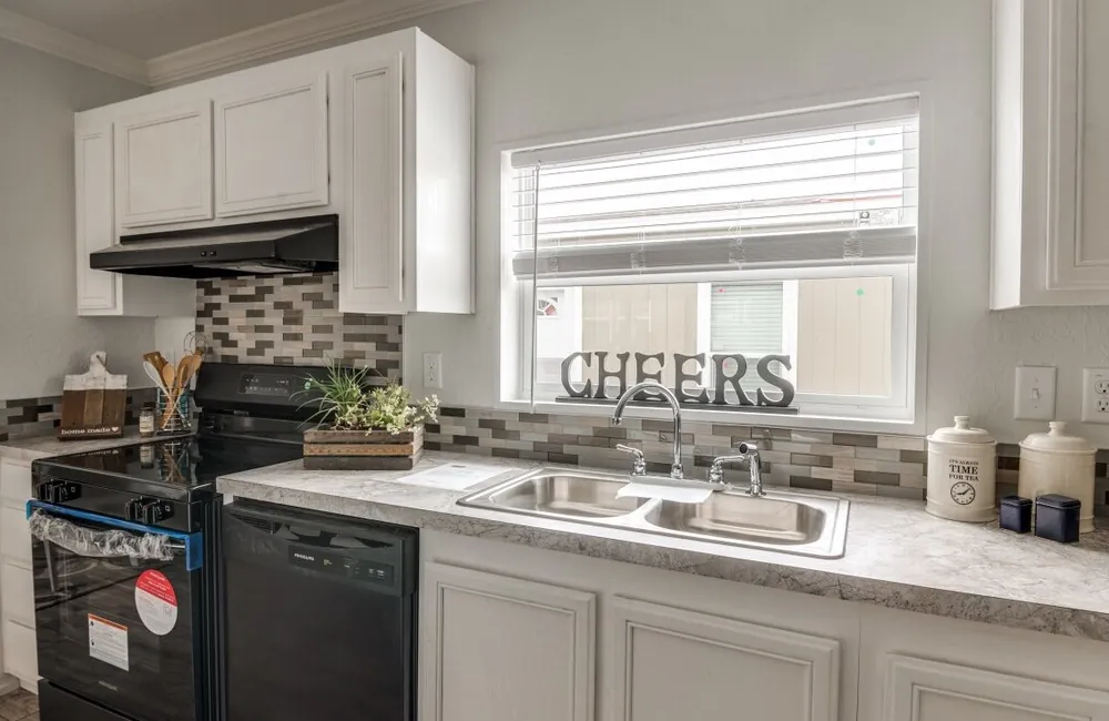 10044 - Emerald 2860 – EM28603A tiny home by Tiny Homes USA