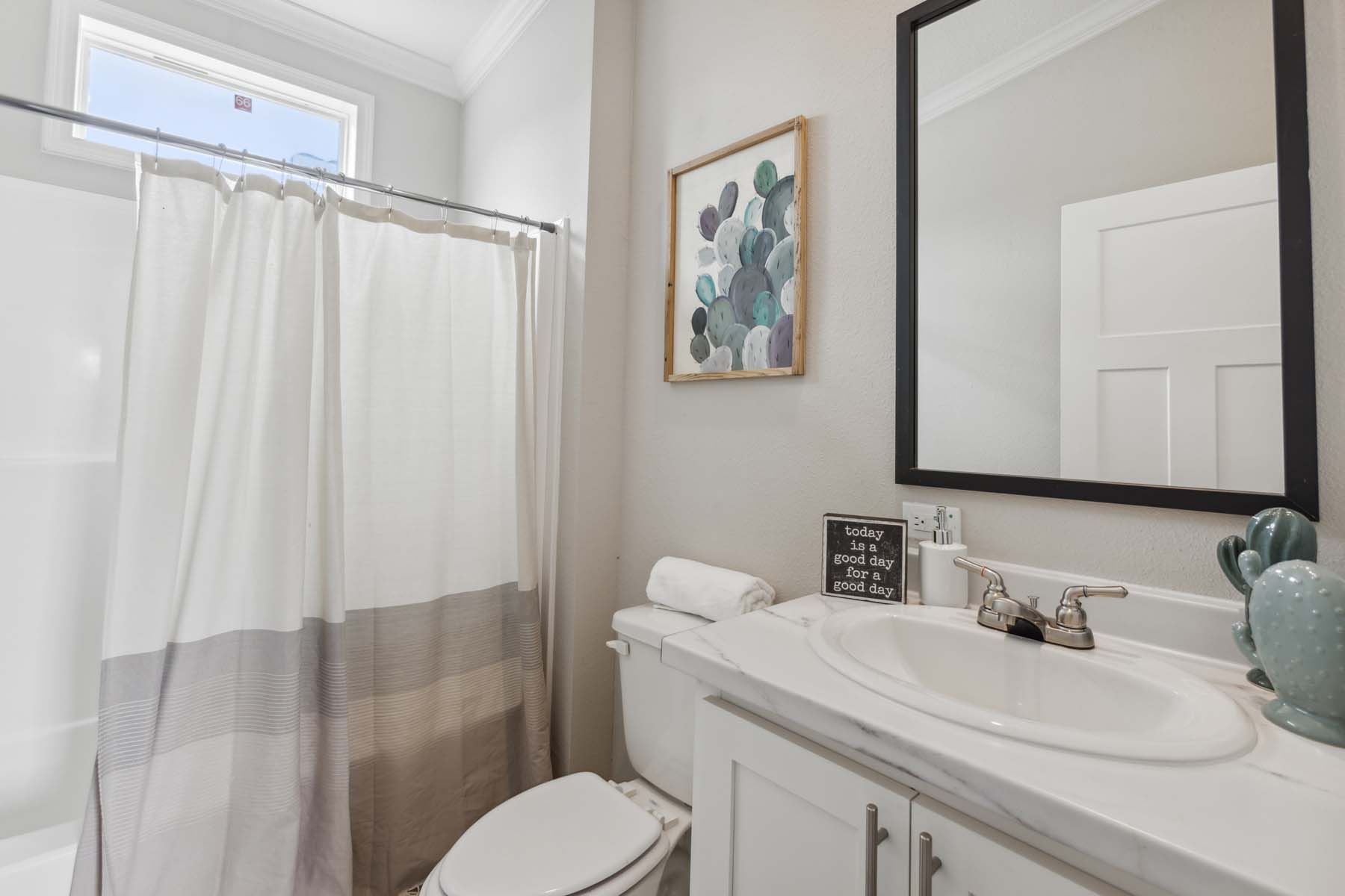 10011 - The Dallas tiny home by Tiny Homes USA