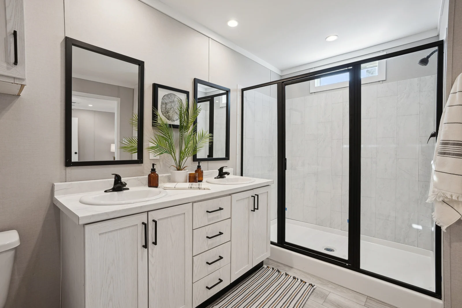 21 4120 W Wall St Model 1 HS1676A Midland TX 79703 WindowStill 21oknj - The Birch tiny home by Tiny Homes USA